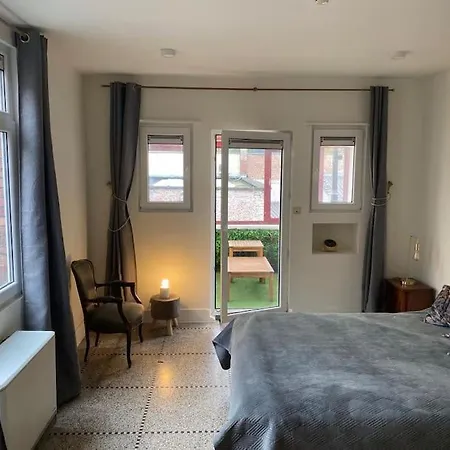דירה Art Deco - Two Bedroom